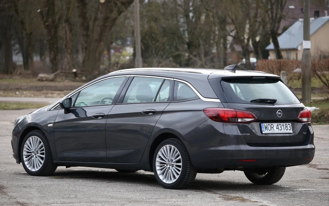 Opel Astra cena 30000 przebieg: 224330, rok produkcji 2016 z Pszów małe 704